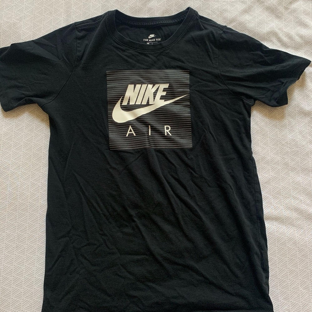 NIKE AIR TEE - Picture 1 of 3